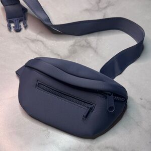 Dagne Dover Ace Neoprene Fanny Pack NWOT